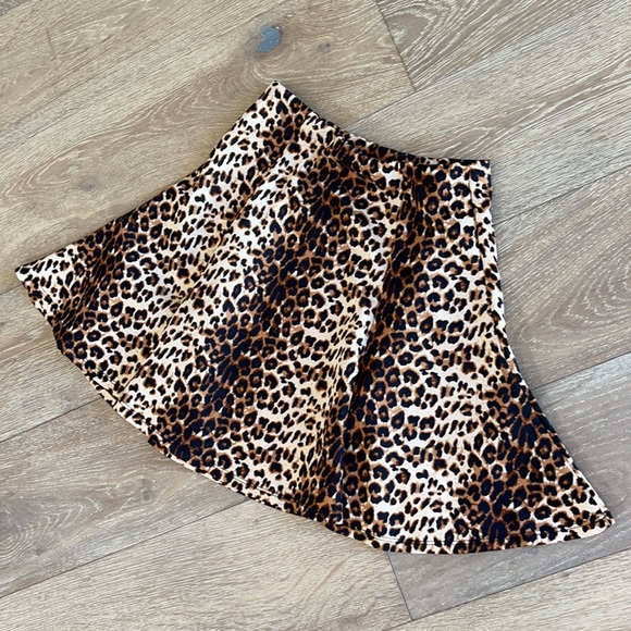 New leopard print skater skirt from francescas - Picture 4 of 8